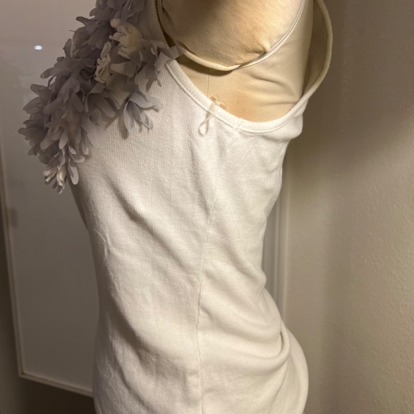 tank top - Picture 3 of 4